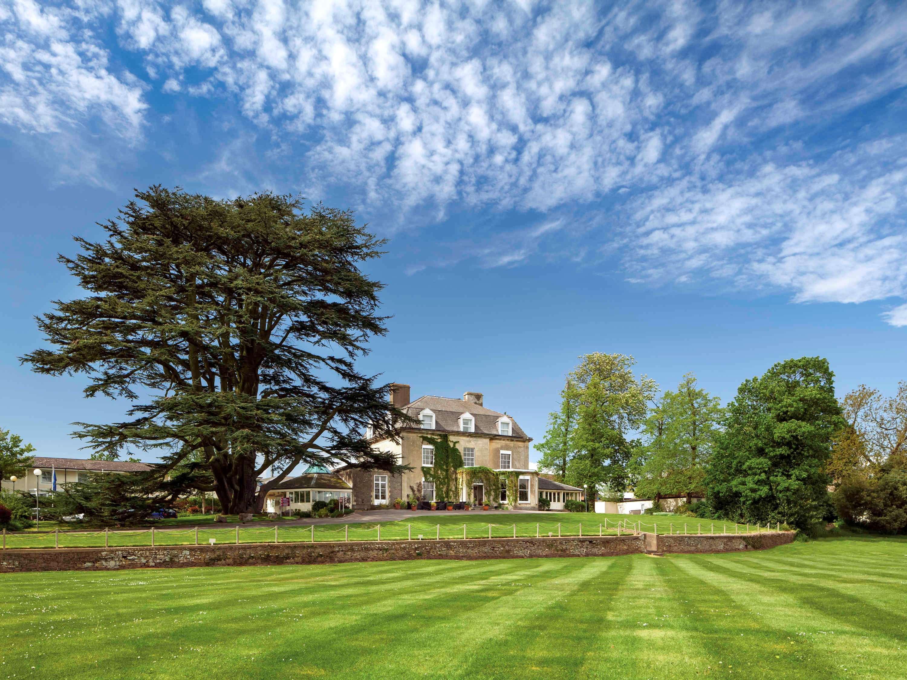 Mercure Bristol North The Grange Hotel Winterbourne Exterior foto