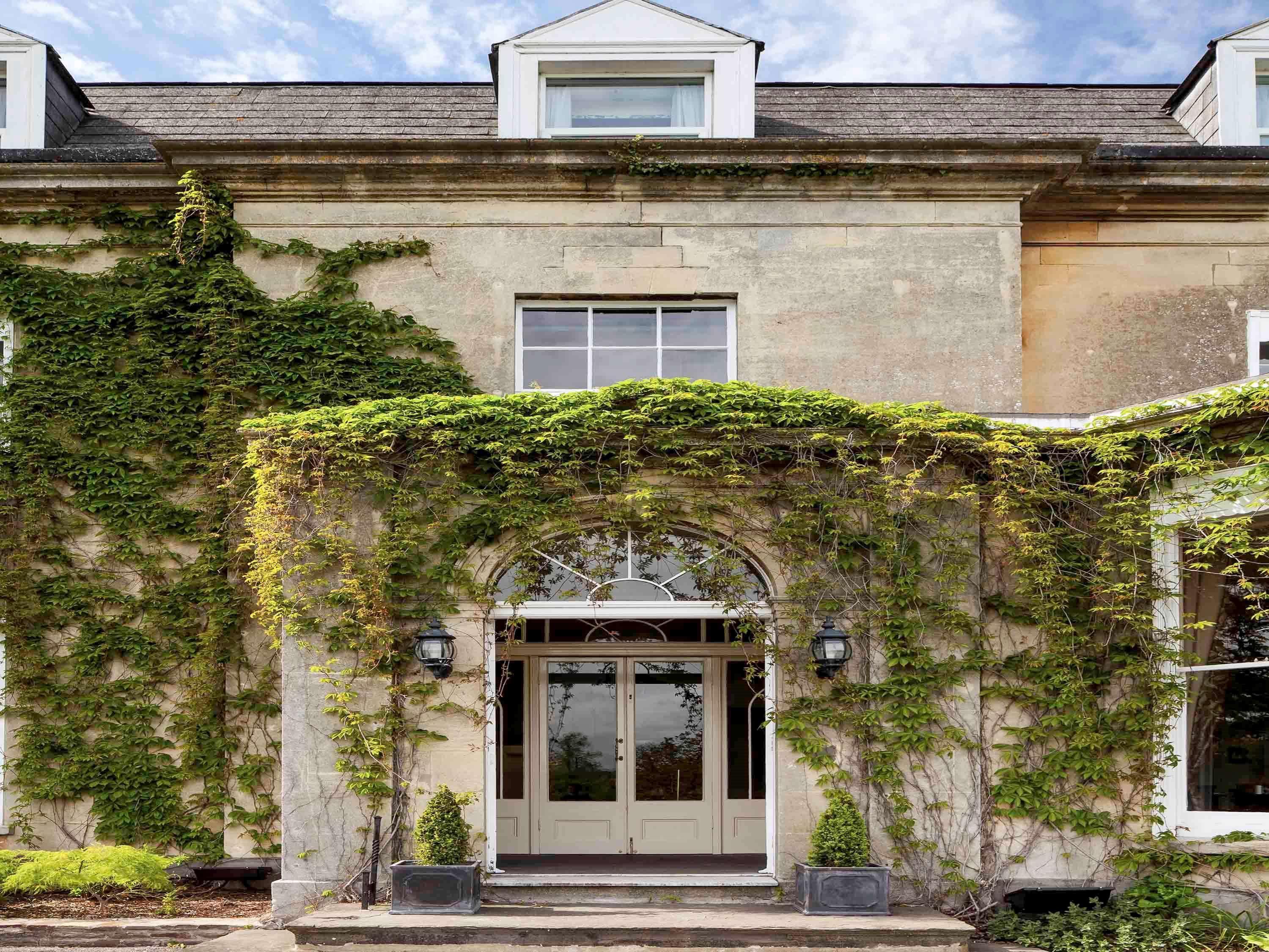 Mercure Bristol North The Grange Hotel Winterbourne Exterior foto